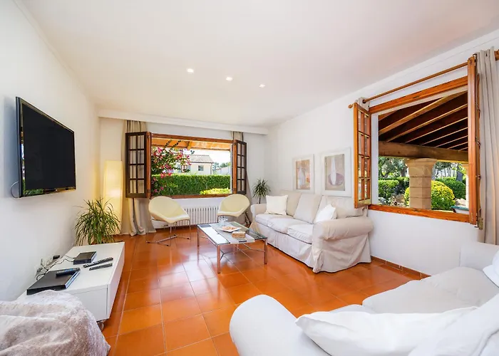 Toni Βίλα Pollença